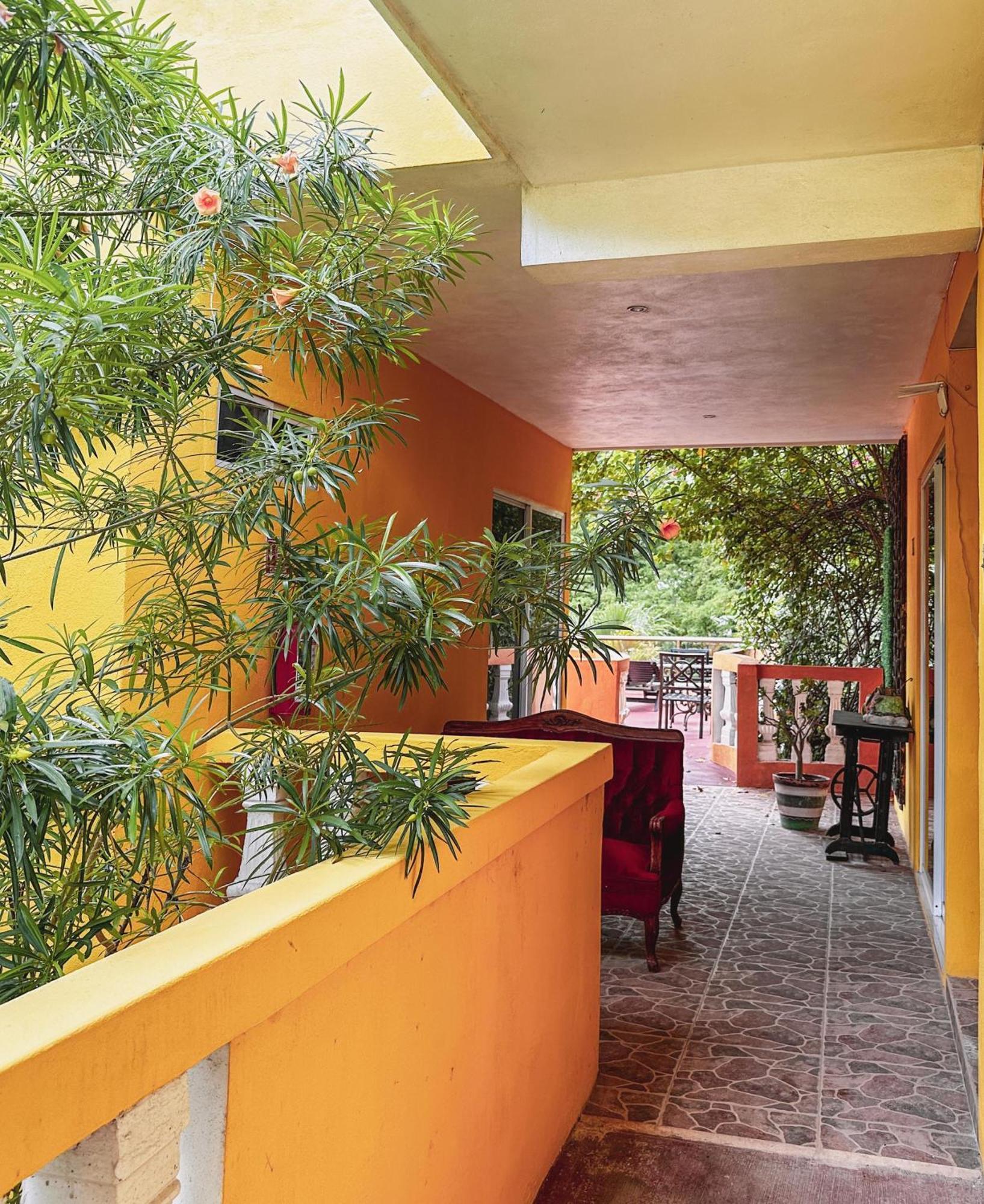 Casa Daniels Guesthouse Valladolid  Eksteriør billede