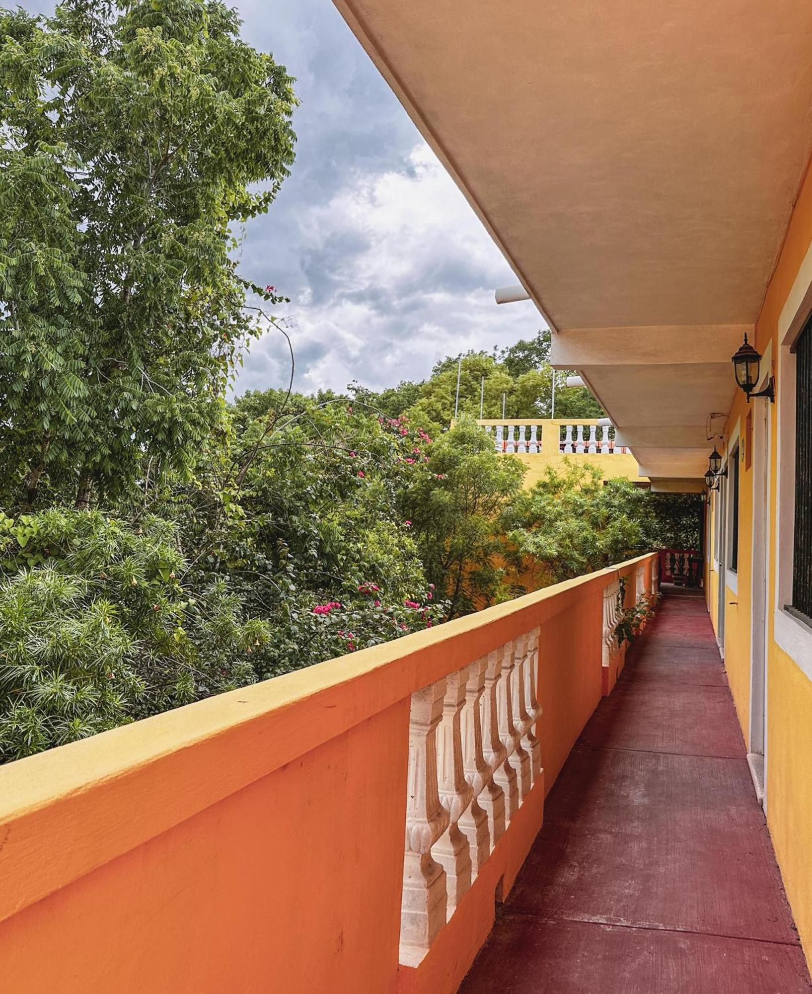 Casa Daniels Guesthouse Valladolid  Eksteriør billede